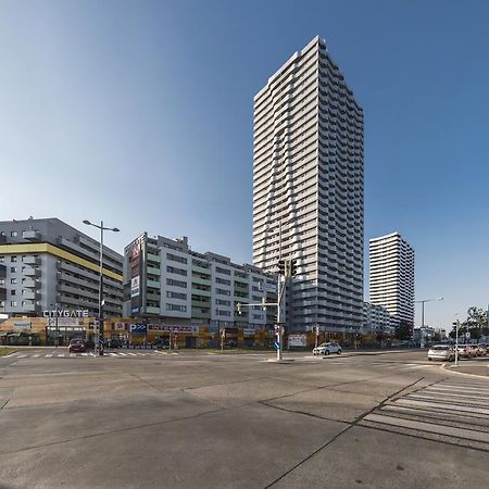 Sky View Apartment Вена Экстерьер фото