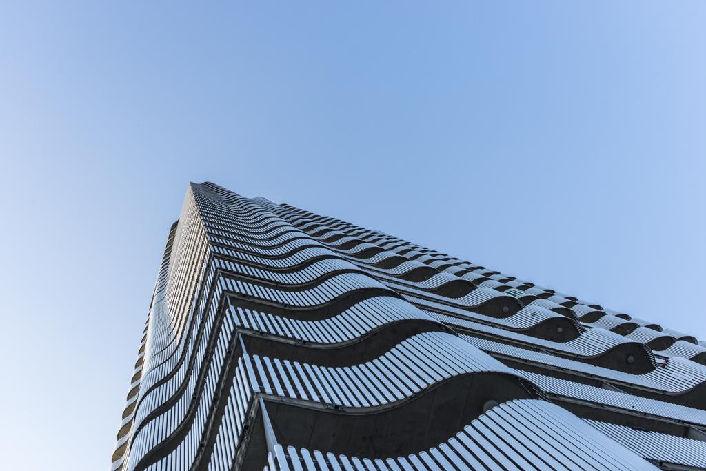 Sky View Apartment Вена Экстерьер фото
